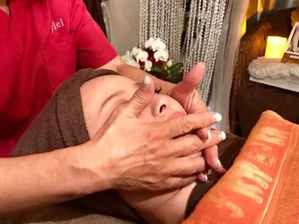 癒しのアロマテラピーサロン Leciel~ルシエル~ | 岡山のエステサロン 癒しのアロマテラピーサロン Leciel~ルシエル~ | 岡山のエステサロン