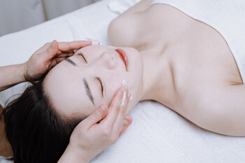 痩身 小顔専門店 AMINAS池袋本店 | 池袋のエステサロン 痩身 小顔専門店 AMINAS池袋本店 | 池袋のエステサロン