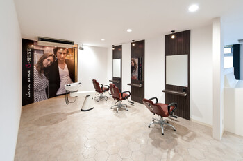 LUCIDOSTYLE B-SHINE | 豊橋のヘアサロン LUCIDOSTYLE B-SHINE | 豊橋のヘアサロン