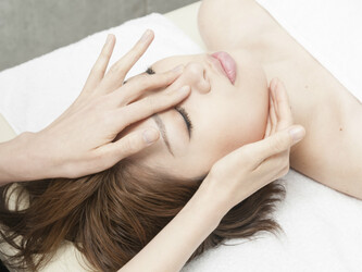 隆鼻矯正専門店 RaplitSelene | 自由が丘のエステサロン 隆鼻矯正専門店 RaplitSelene | 自由が丘のエステサロン