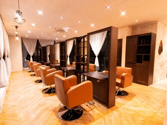 Totia 梅田 | 梅田のヘアサロン Totia 梅田 | 梅田のヘアサロン