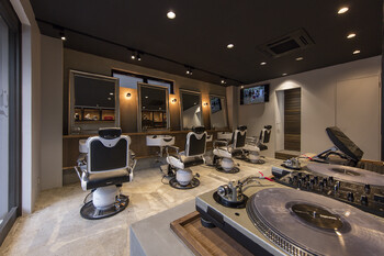 バーバーショップ CHILL CHAIR 吉祥寺1st | 吉祥寺のヘアサロン バーバーショップ CHILL CHAIR 吉祥寺1st | 吉祥寺のヘアサロン