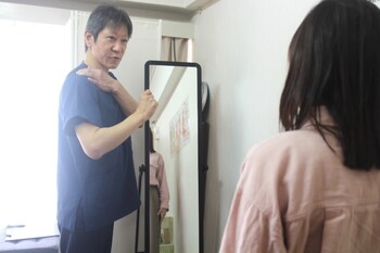 【淀川区・腰痛 骨盤矯正 専門サロン】わかばカイロプラクティック | 新大阪のリラクゼーション 【淀川区・腰痛 骨盤矯正 専門サロン】わかばカイロプラクティック | 新大阪のリラクゼーション