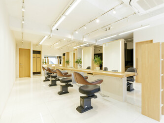 Lia by KENJE | 中央林間のヘアサロン Lia by KENJE | 中央林間のヘアサロン