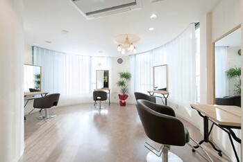 No.Blow 酸性縮毛矯正専門技師 | 栄/矢場町のヘアサロン No.Blow 酸性縮毛矯正専門技師 | 栄/矢場町のヘアサロン