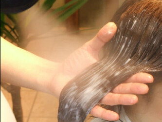 axis More quality from NOAH | 元町のヘアサロン axis More quality from NOAH | 元町のヘアサロン