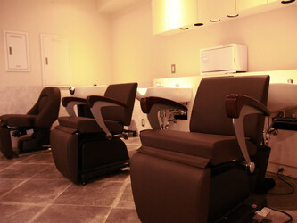 Blossom ANNEX 成増店 | 成増のヘアサロン Blossom ANNEX 成増店 | 成増のヘアサロン