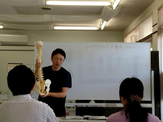 カイロプラクティックリバースはぴもあ | 上越のリラクゼーション カイロプラクティックリバースはぴもあ | 上越のリラクゼーション