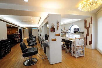 odd-jobs MANA NAIL | 袋町/本通/紙屋町/立町のネイルサロン odd-jobs MANA NAIL | 袋町/本通/紙屋町/立町のネイルサロン