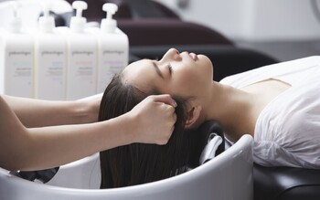 KOLOR | 銀座のヘアサロン KOLOR | 銀座のヘアサロン