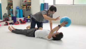 ダイエット&トリートメントサロン Gloria body's | ハーバーランド/兵庫のリラクゼーション ダイエット&トリートメントサロン Gloria body's | ハーバーランド/兵庫のリラクゼーション