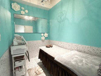 HAIR & MAKE EARTH 西千葉店 | 千葉のヘアサロン HAIR & MAKE EARTH 西千葉店 | 千葉のヘアサロン