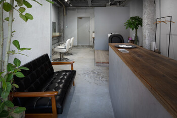 DEMURE | 梅田のヘアサロン DEMURE | 梅田のヘアサロン