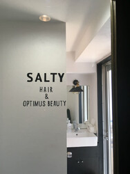 SALTY hair&optimus beauty 関内 | 関内のヘアサロン SALTY hair&optimus beauty 関内 | 関内のヘアサロン