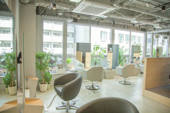 Niii by CARTA | 梅田のヘアサロン Niii by CARTA | 梅田のヘアサロン