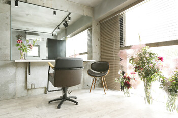 liko | 三軒茶屋のヘアサロン liko | 三軒茶屋のヘアサロン