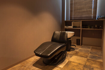 AND FINE hair beauty 白楽町エスパーク店 | 倉敷のアイラッシュ AND FINE hair beauty 白楽町エスパーク店 | 倉敷のアイラッシュ