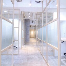 【シェアサロン】EMANON 新宿 | 新宿のヘアサロン 【シェアサロン】EMANON 新宿 | 新宿のヘアサロン