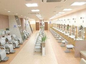長崎市 年中無休で営業している美容院 美容室 みてみる ビューティーパーク