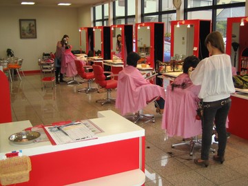 美容室カッツ　越谷市 蒲生店 | 越谷のヘアサロン