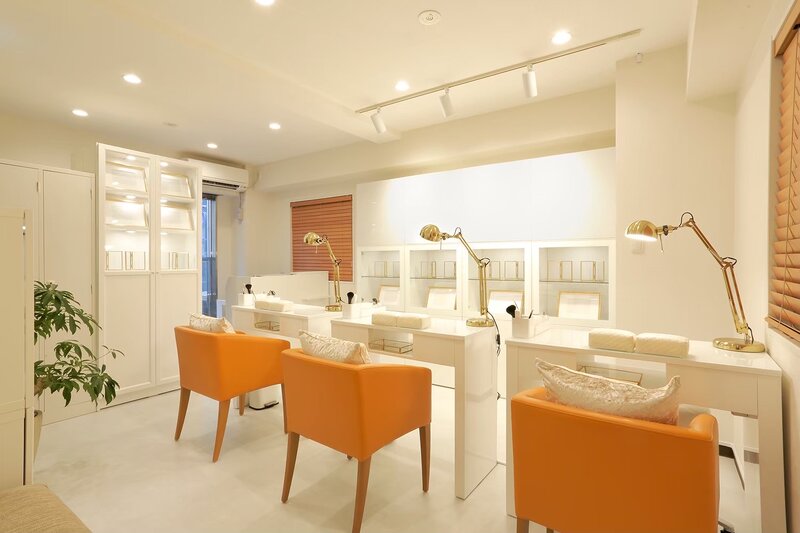 NAIL SALON Marie 銀座並木通り店 | 銀座のネイルサロン