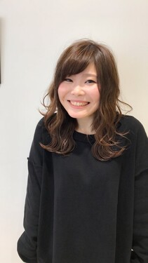 大石　奈緒