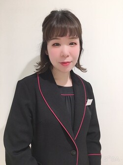 吉本愛香 | Eye Flash 阪急西宮ガーデンズ店の